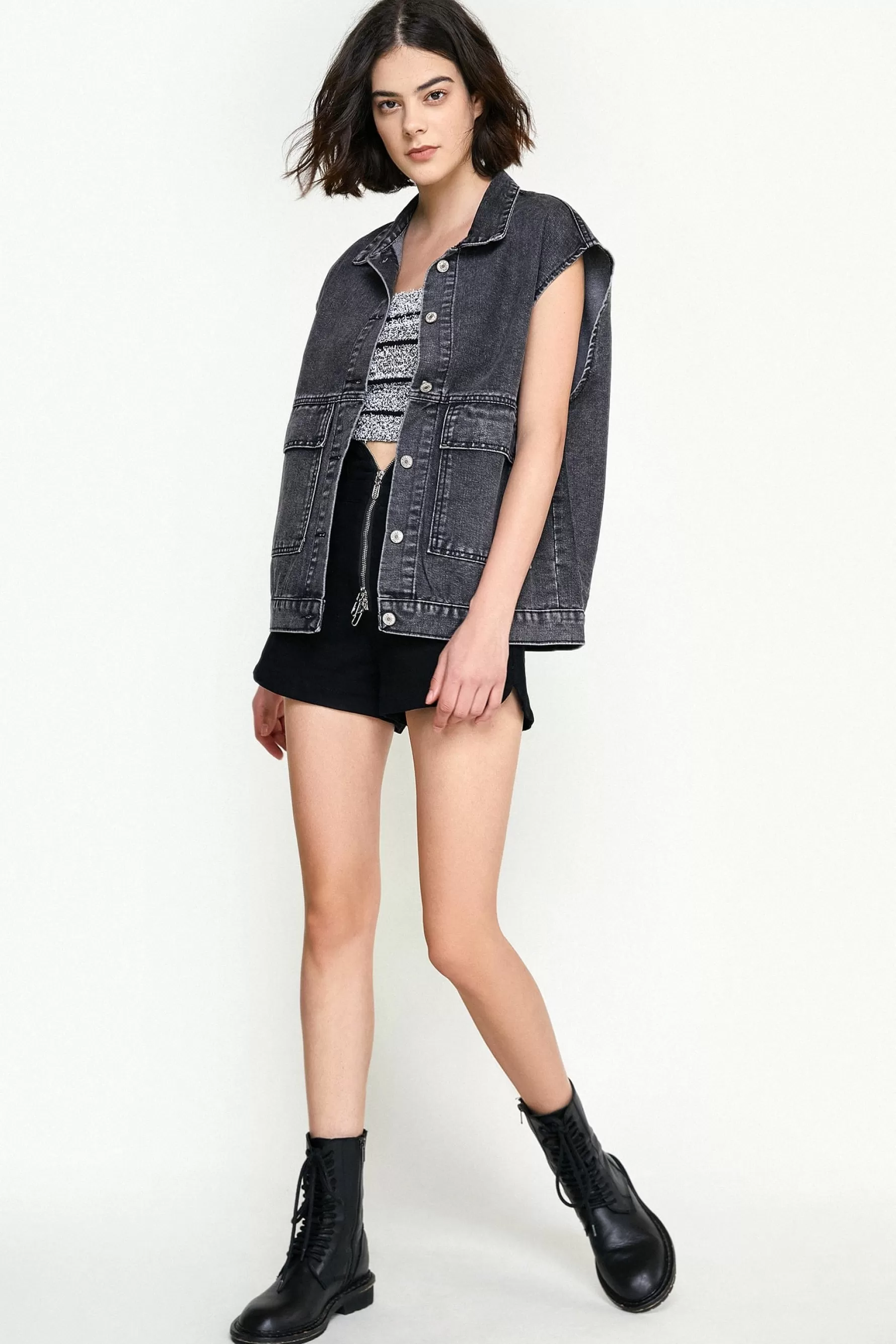 Jingus Collared Flap Pocket Button Front Denim Vest-J.ING