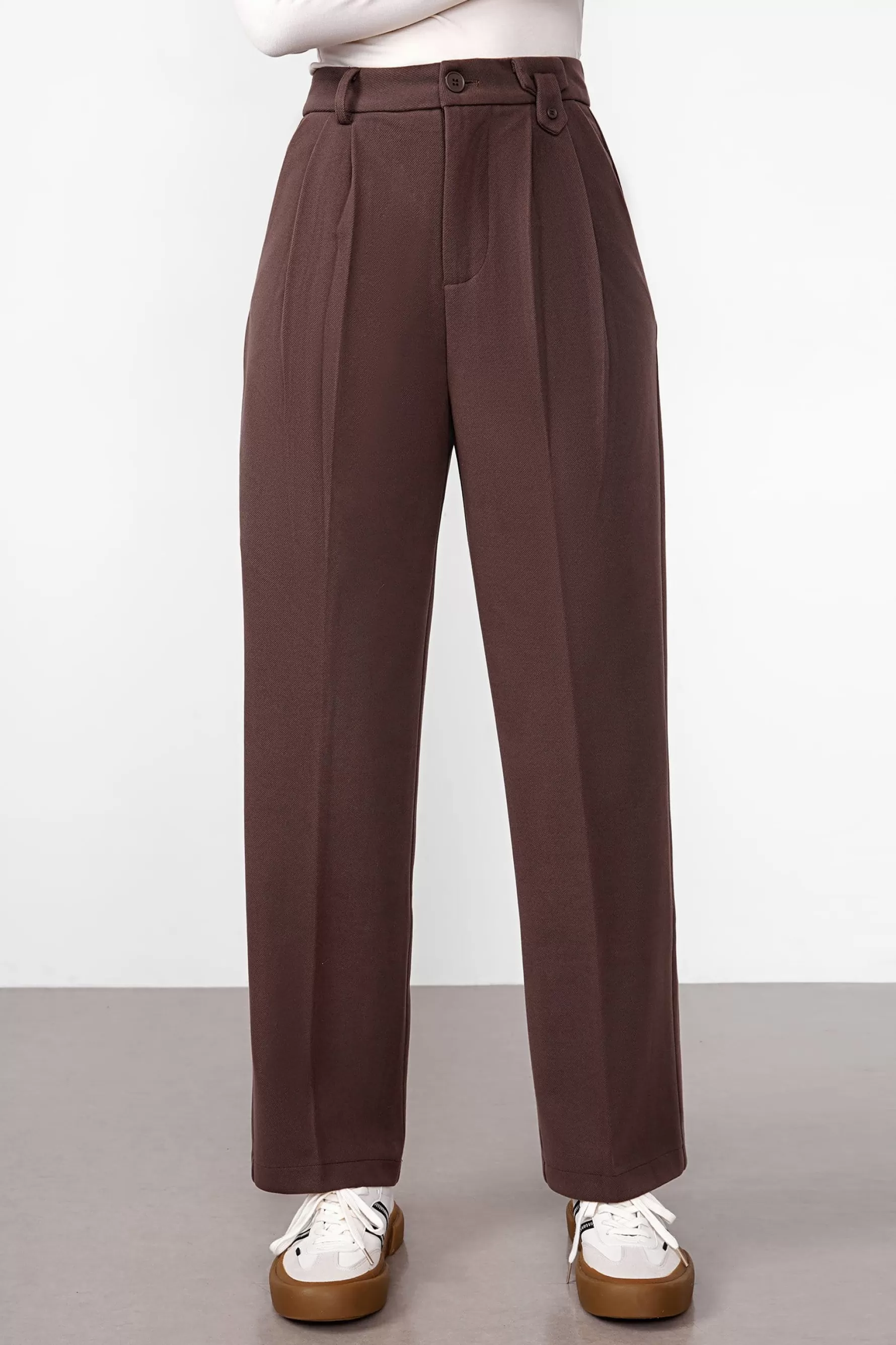 Jingus Geogina Saddle Brown Pleated Pants-J.ING