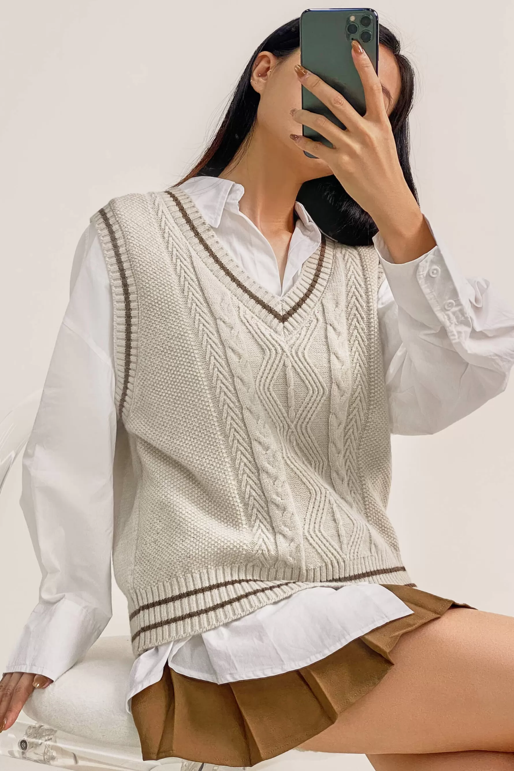 Jingus Cable Knit Striped Trim Sweater Vest-J.ING