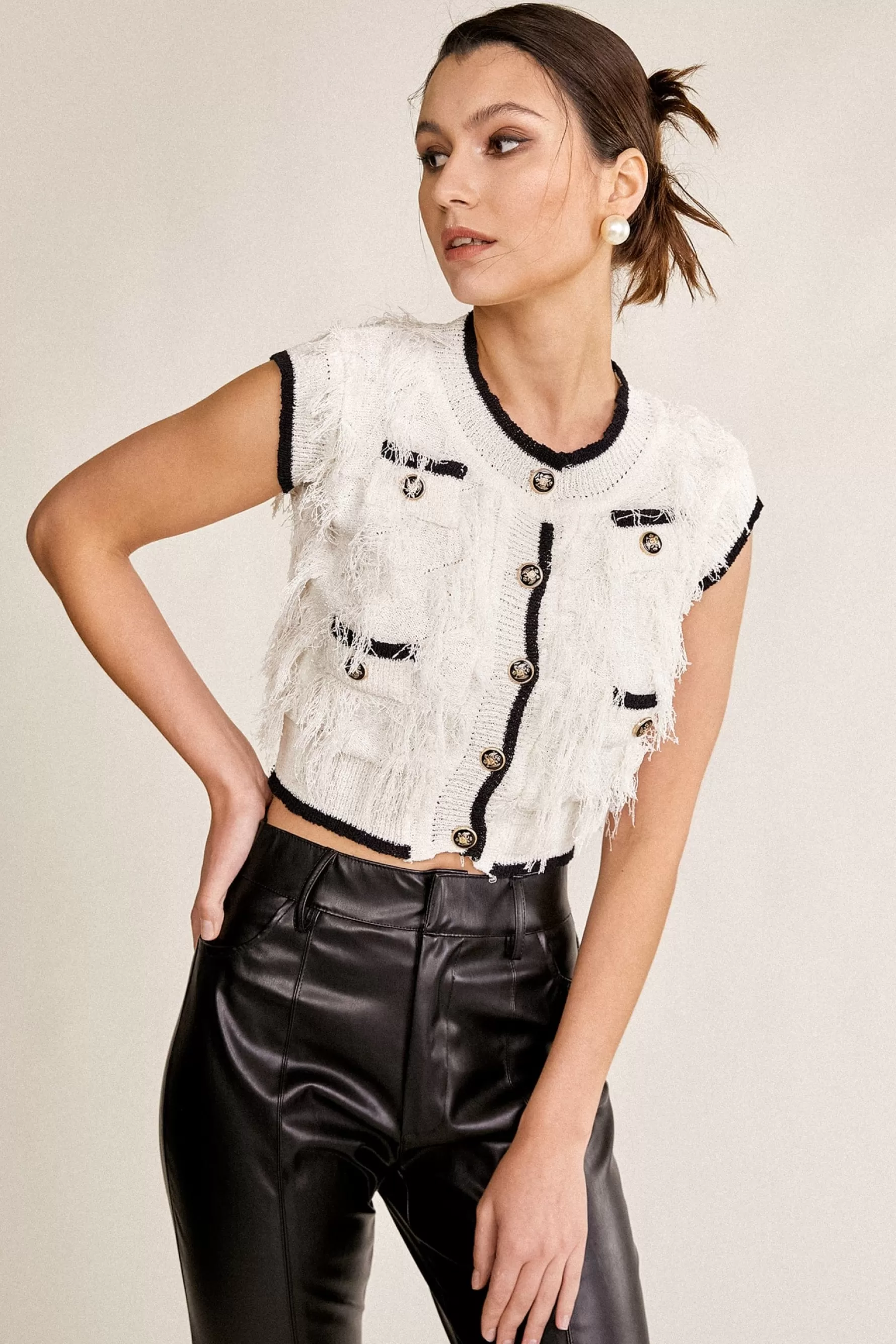 Jingus Frayed Button-Up Contrast Trim Cropped Knit Top-J.ING