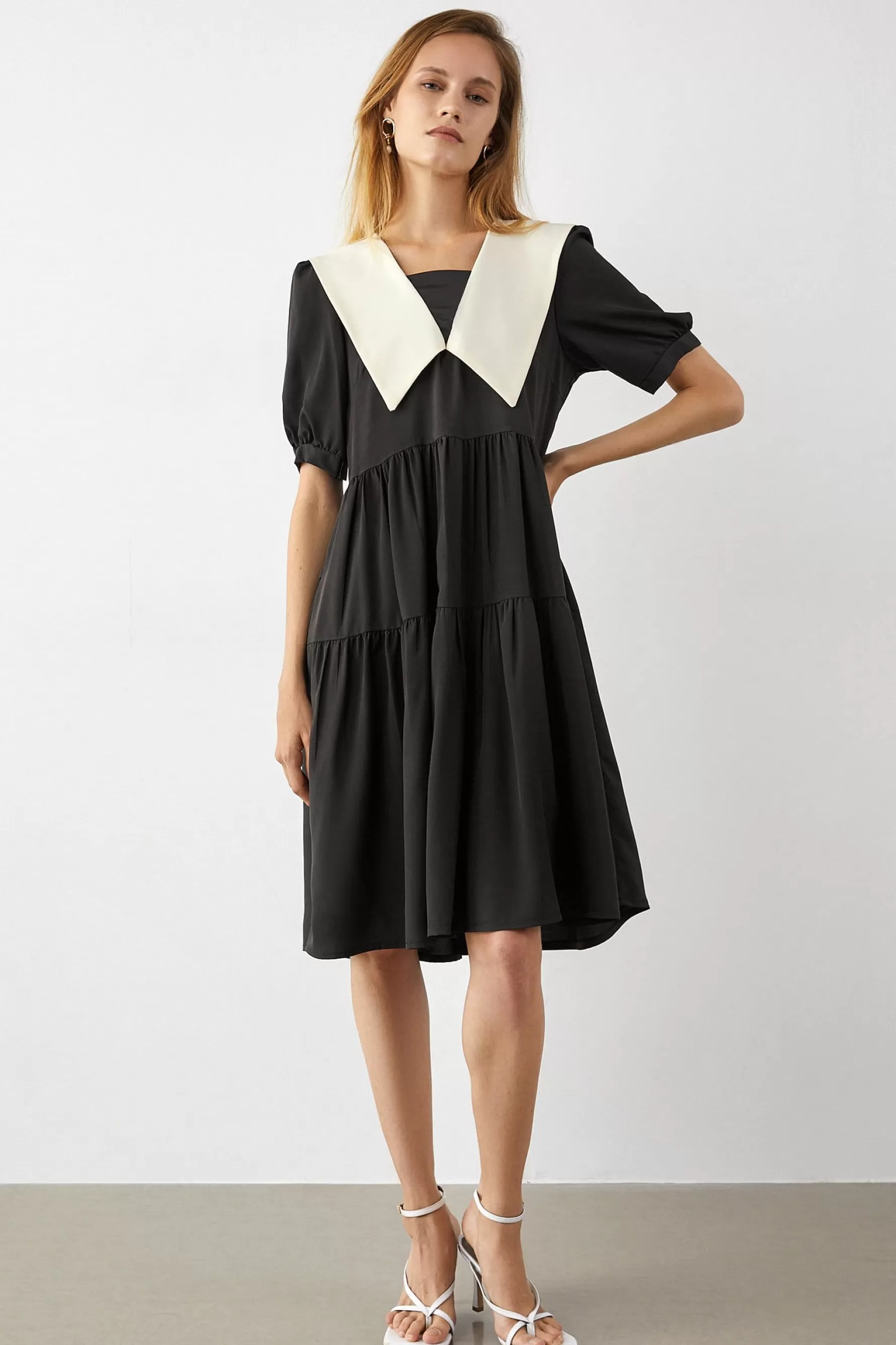 Jingus Kaylie Lapel Midi Dress-J.ING