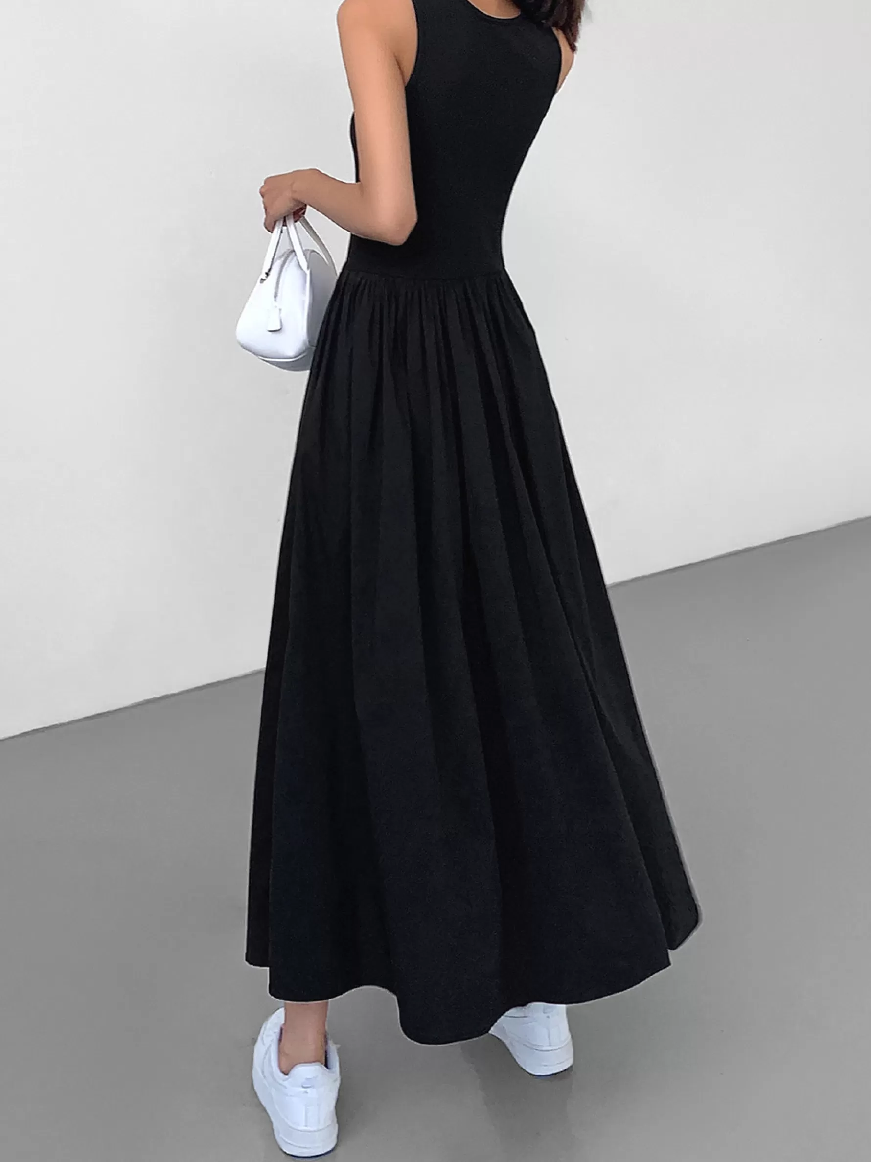 Jingus Leisure Crew Neck Long Dress-J.ING