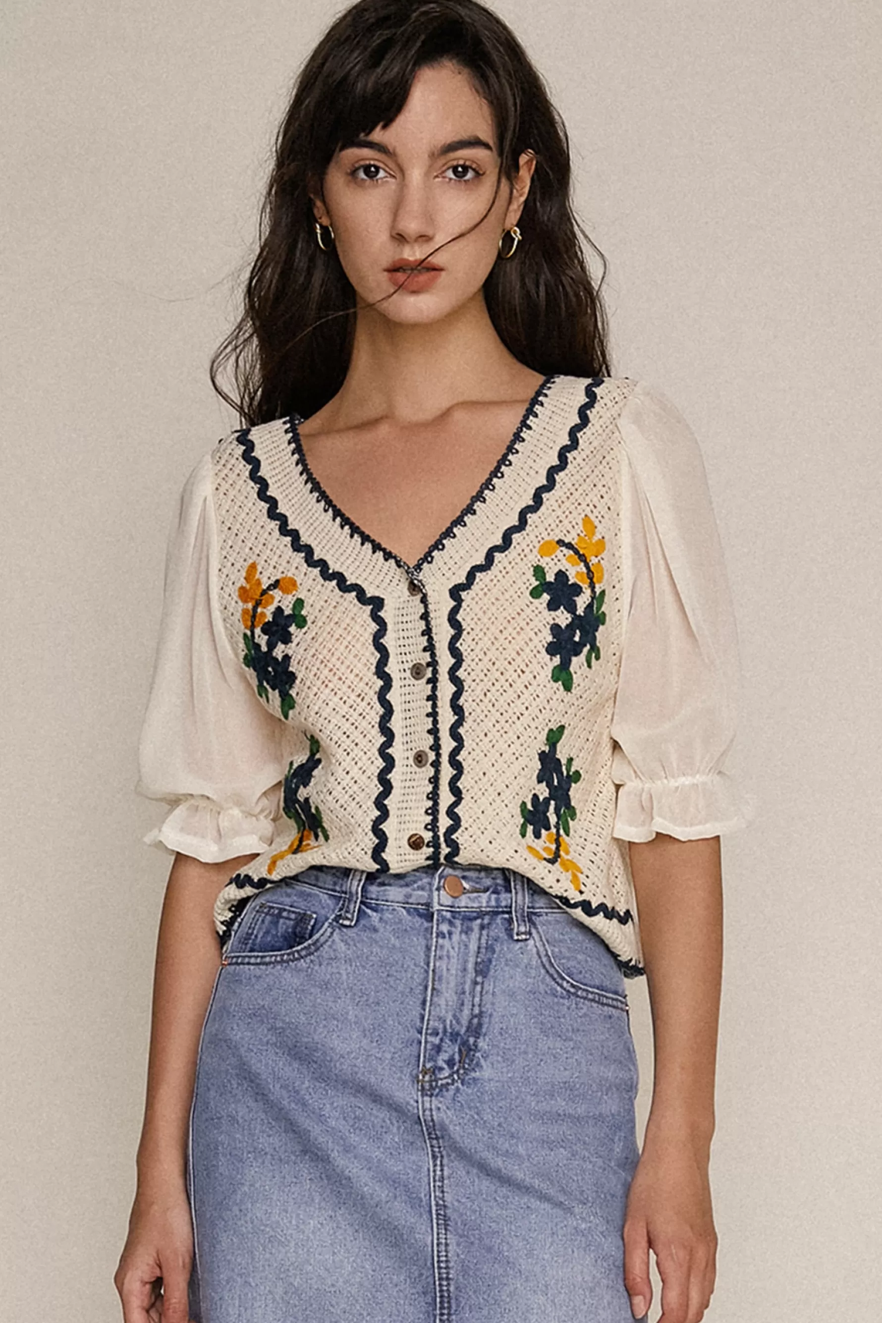 Jingus Floral Embroidery Contrast Trim Cardigan-J.ING