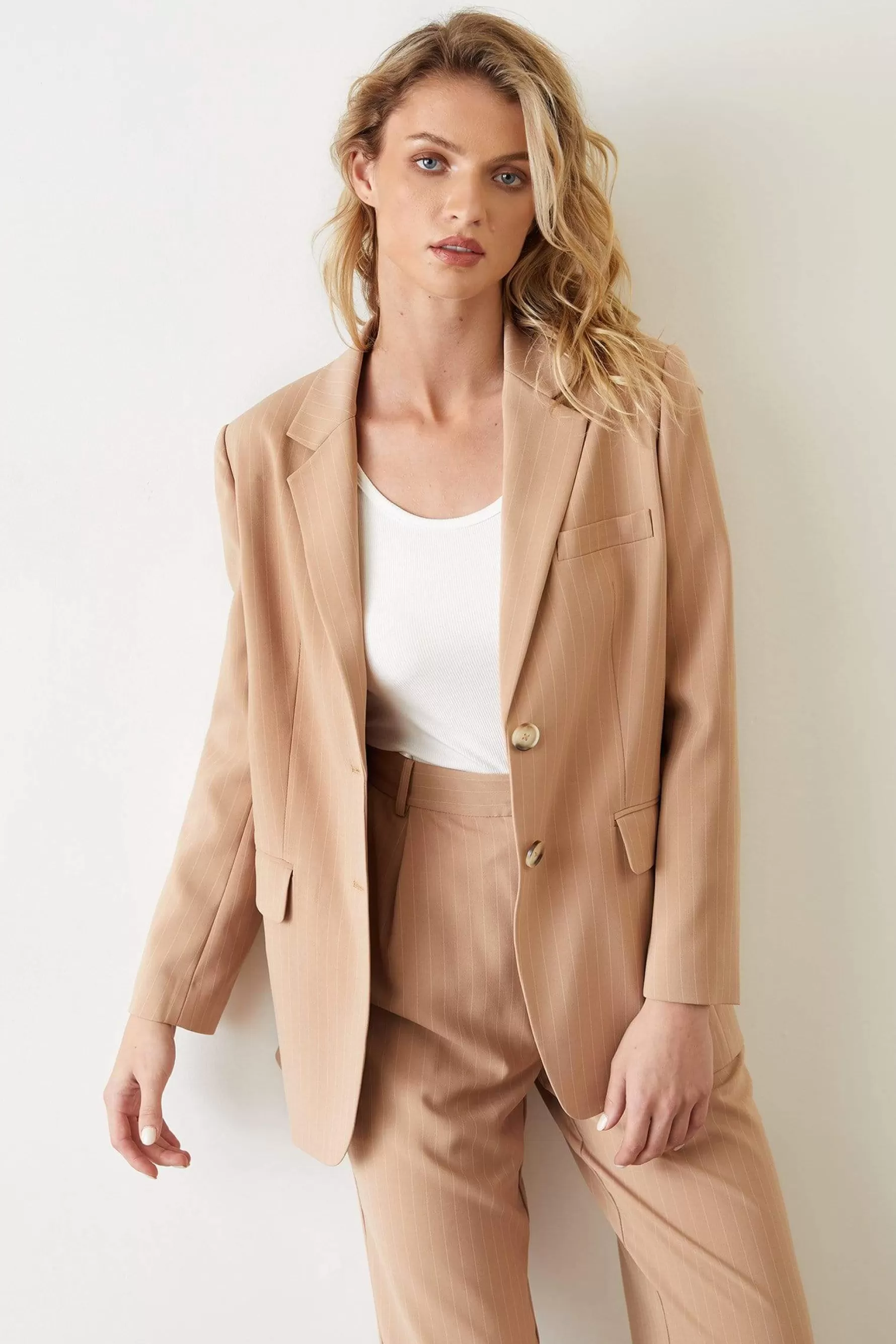 Jingus Zariah Oversize Brown Blazer-J.ING