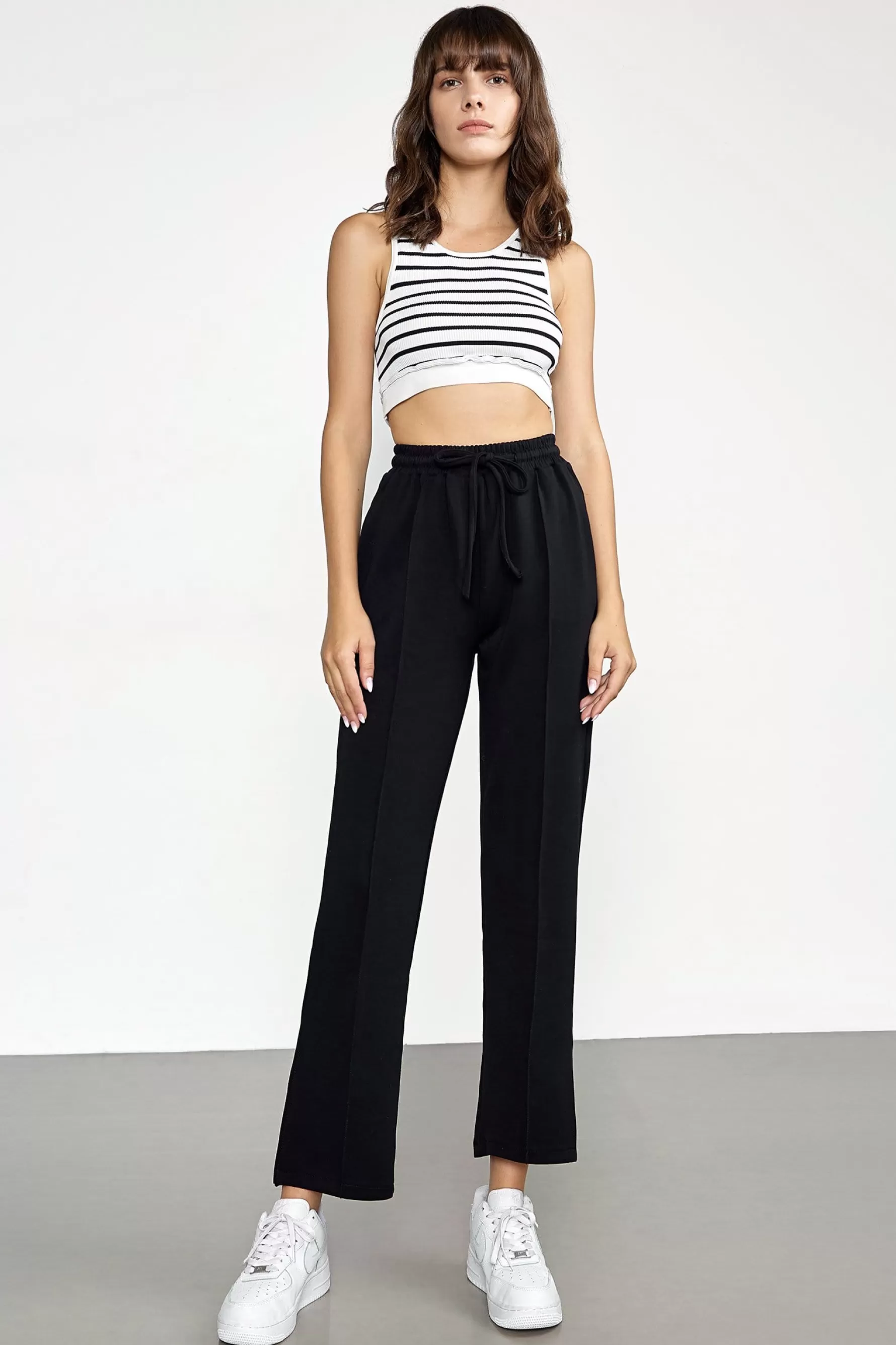 Jingus Zenaida Slit Hem Pants-J.ING